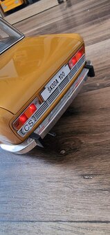 Škoda 100 od deagostini 1:8 - 5