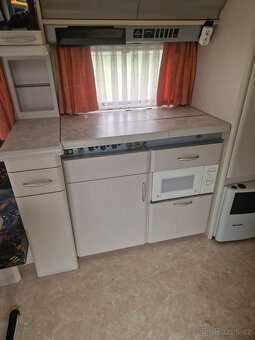 Hobby 12, předstan, 6 osob, boiler, 100km/h - 5