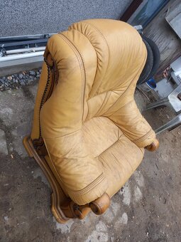 Kožené křeslo - 5