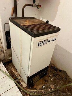 Prodám 2 stará kamna a 1 kotel - 5