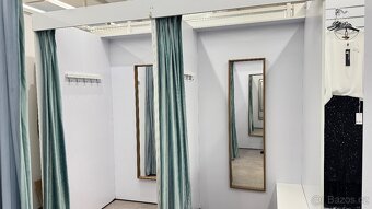 Kompletní vybavení obchodu. - 5