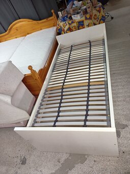 Prodám hezkou postel IKEA 90 x 200 cm - 5
