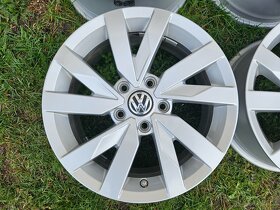 16" 5x112 ET41 6,5J VW PASSAT B8 originální ALU disky - 5