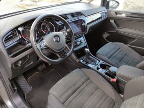 VW Touran DSG HIGHLINE 7 Míst FullLED KAMERA TAŽNÉ - 5