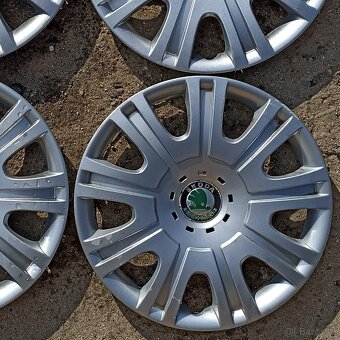 Poklice Škoda R15 č053 - 5