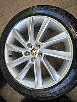 ALU letní kola Škoda 5x100 Scala R17 ET40 Stratos - 5