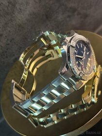 BREITLING AVENGER 43mm - 5