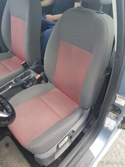 Ford Focus 1.8tdci 85kw 2006 - 5