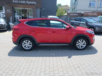 Hyundai Tucson 2.0CRDi 136kW AUTOMAT 4x4 PANORAMA TAŽNÉ - 5