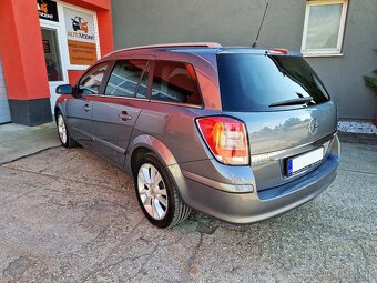 Opel Astra 1.6 16V 77kW kombi - 5