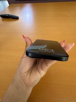 iPhone 15 256GB - 5