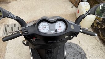 Skútr Daelim Otello sg 125 (aut do 11kw, ř.sk.,,B”) - 5