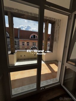 Pronájem bytu 1+1, 70 m2 - Varnsdorf, ev.č. 05766 - 5