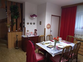 Řadový rodinný dům 5+1 zast. plocha 77 m - 5