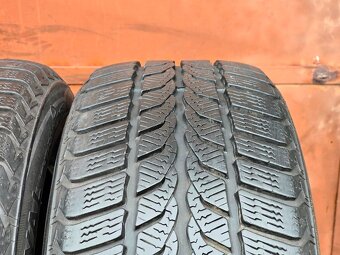 Zimní Uniroyal 205/55/16 - 5