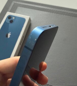 iPhone 13 blue 128 GB - 5