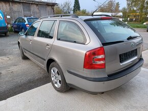 Škoda octavia  2,1.6 MPI 75kw  benzín - 5