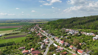 Stavební pozemek Přílepy u Holešova. - 5