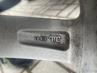 Originál kola VW 16” - stav nových - 5