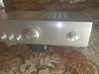 Zesilovač Denon - 5
