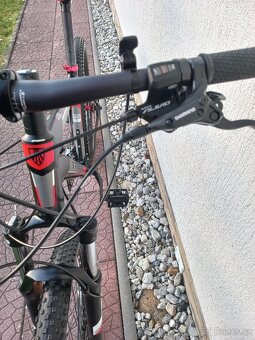 Trek - horské kolo 18,5" - 5