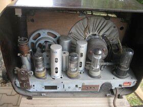 lampové rádio TESLA T504U-II Pionýr - rok 1949 - 5