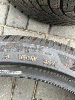 Zimní pneu Bridgestone 225/40/19 - 5