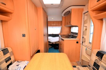 Karavan Hobby De Luxe 450 UB - 5