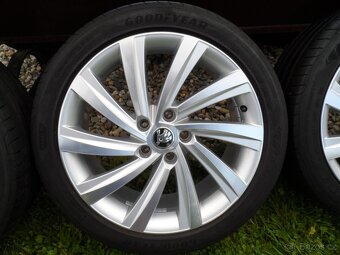 Originál Alu Kola 18 Škoda 5X112 ET 48 Zachovalé. - 5