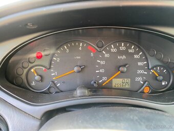 Ford Mondeo 1.8 diesel - 5