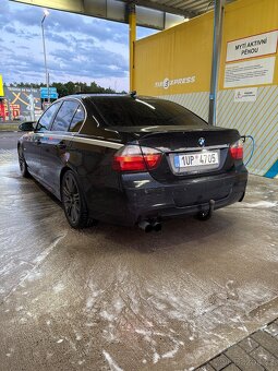 Bmw e90 325i - 5