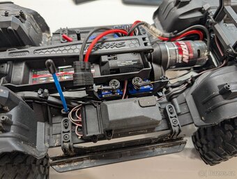 RC auto Traxxas TRX 4 kit(postavený) + custom karoserie - 5