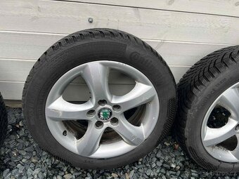 ORIGINÁL ALU KOLA ŠKODA 5x112 R15 vč. NOVÉHO ZIMNÍHO PNEU - 5