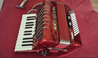Prodám akordeon delicie junior 72 basů 3 hlas - 5