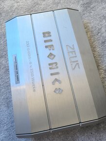 Zesilovač Zeus ZXI4404 4-kanálový - 5