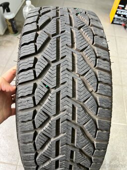 215/45 r17 91V - 5