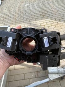 BMW X5 E53 ,ovladaci páčky pod volantem - 5