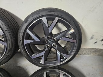 19" letní sada kol Aniara na Škoda Superb 4 - 5