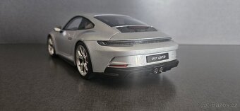 Norev Porsche 911 992 GT3 Touring 2021 - 5