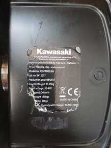 ELEKTRICKÝ SKATEBOARD KAWASAKI - 5