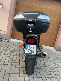 Suzuki GSX 750 - 5