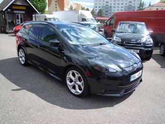 Ford Focus 2.0ST 184kw(250hp) r.v.5/2014 - 5