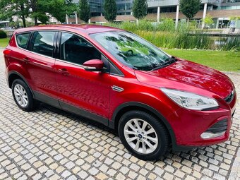 Ford Kuga 2.0TDCi MANUÁL TITANIUM 2WD SENZORY VÝHŘEV - 5