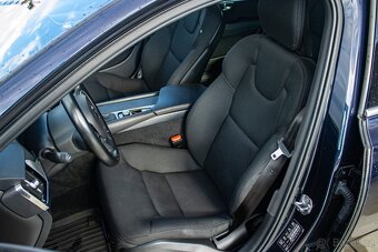 Volvo V90 T4 2.0L Momentum A/T 2019 - 5