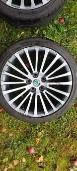 5x112 R18 Škoda Superb - 5