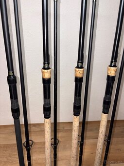 Rybářské pruty 3x Sonik S3 12ft 3,25lb + 1x 4,5lb - 5