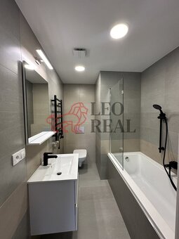 PRONÁJEM MODERNÍHO & PROSTORNÉHO 2kk s Terasou v Residenci R - 5