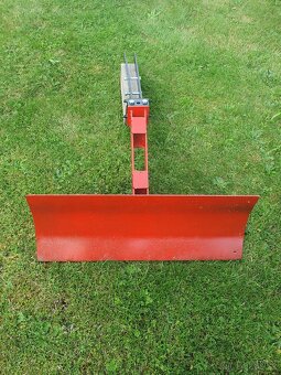 Prodám Vari Tera Honda příslušenství radlici na sníh a frézu - 5