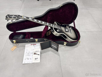 Gibson Les Paul Custom Silverburst z roku 2012 - 5