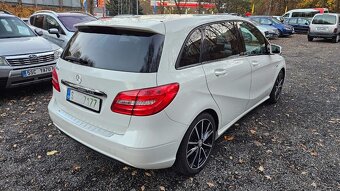 Mercedes Benz B 180, 2012, 99 tkm, xenony, navi, serviska - 5